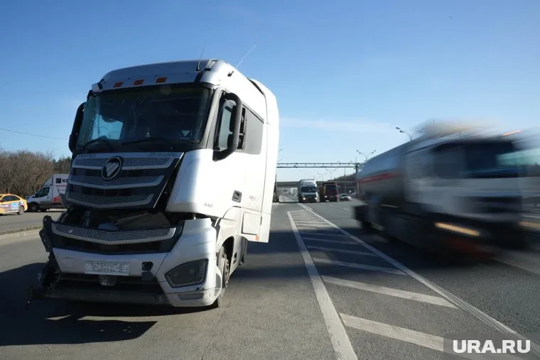 Грузовик снес «Газель» (архивное фото)