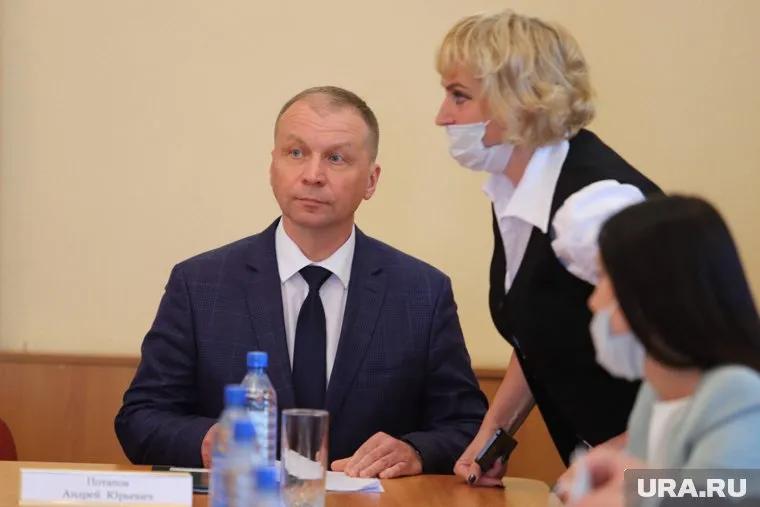 Ранее Андрей Потапов написал заявление об отставке