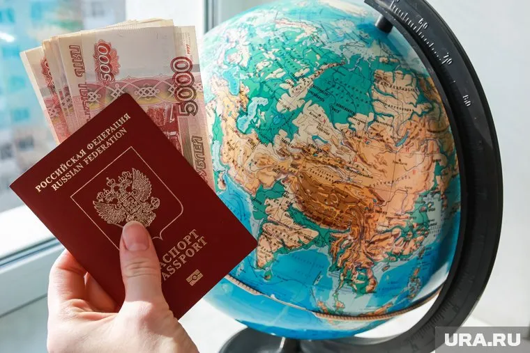 Загранпаспорт будет считаться недействительным, если призывник не сдал его вовремя