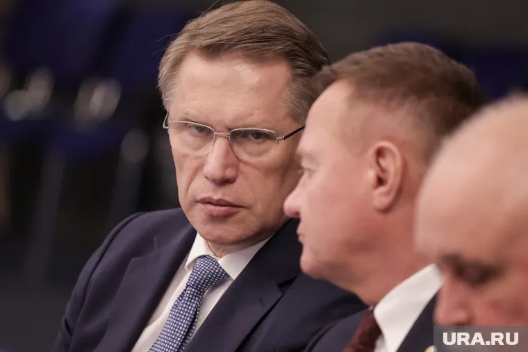 Михаил Мурашко сегодня работал в Екатеринбурге