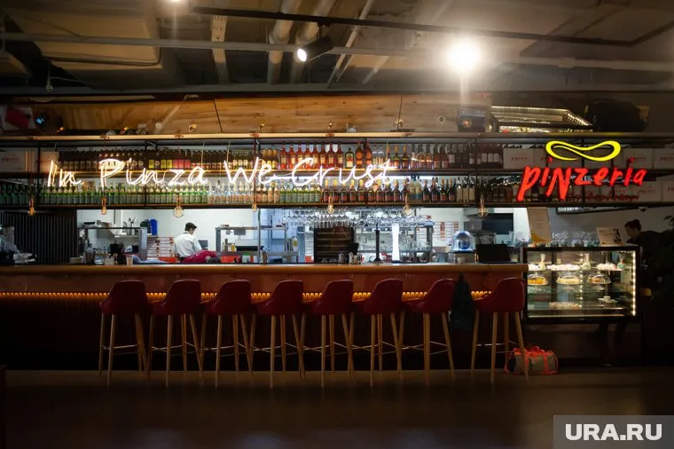 Рестораны теряют посетителей