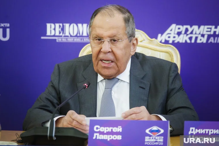 Россия связывает определенные надежды по урегулированию на Украине с продолжением российско-американского диалога, заявил Лавров