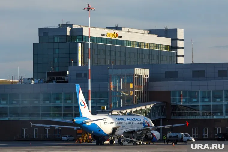 Перевозчиков «черного нала» регулярно грабят возле гостиницы Angelo