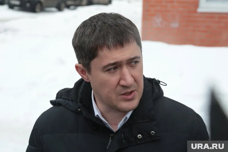 Дмитрий Махонин перевел коммунальщиков на усиленный режим работы (архивное фото)