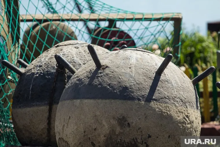 В настоящее время акватория Черного моря на территории Украины заминирована