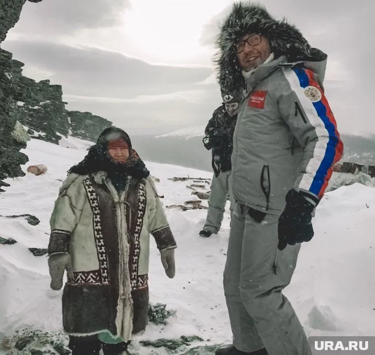 Звездный ведущий вместе с Альбиной Анямовой из народа манси