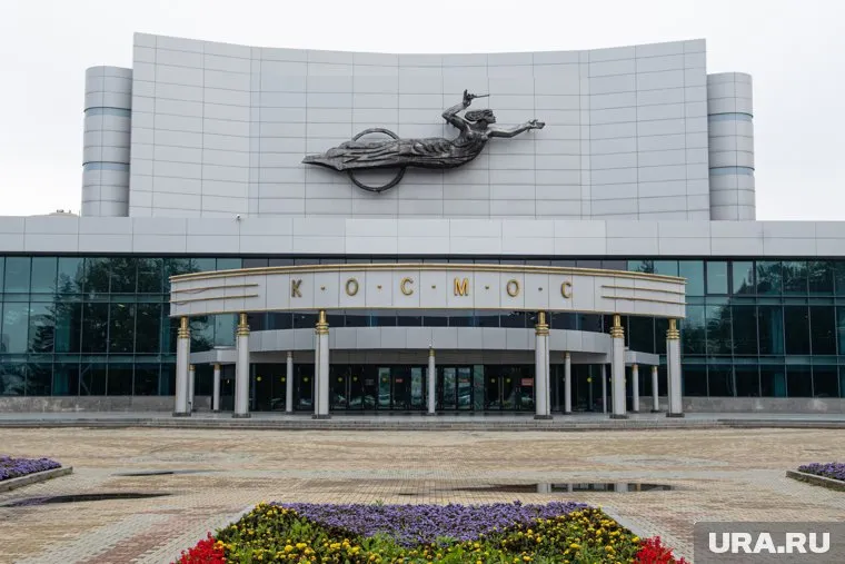 Кинозал «Космоса» превышет разрешенный крантинный лимит