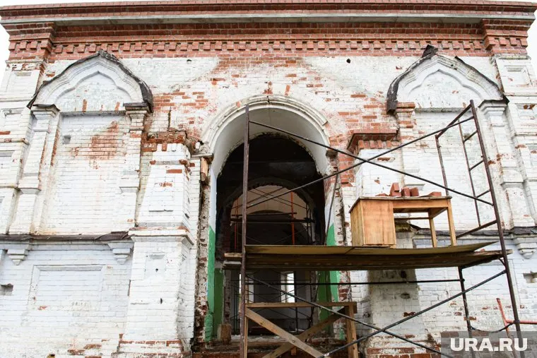 В Курганской области реставрируют храм в Карачельском