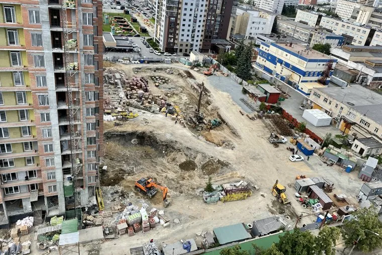 Стройка Госдепа Колесникова. Челябинск