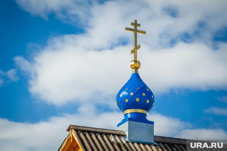 Церковь, где ранее располагался клуб, сейчас реставрирует