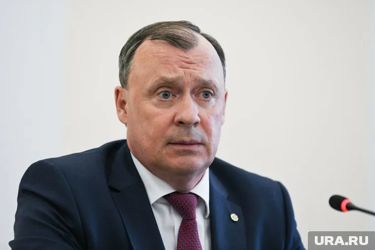 Алексей Орлов оказался в компании полпредов, федеральных министров и вице-премьеров