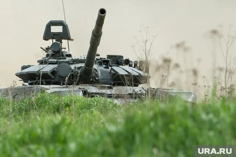 В ФРГ согласовали отправку тяжелого вооружения Украине