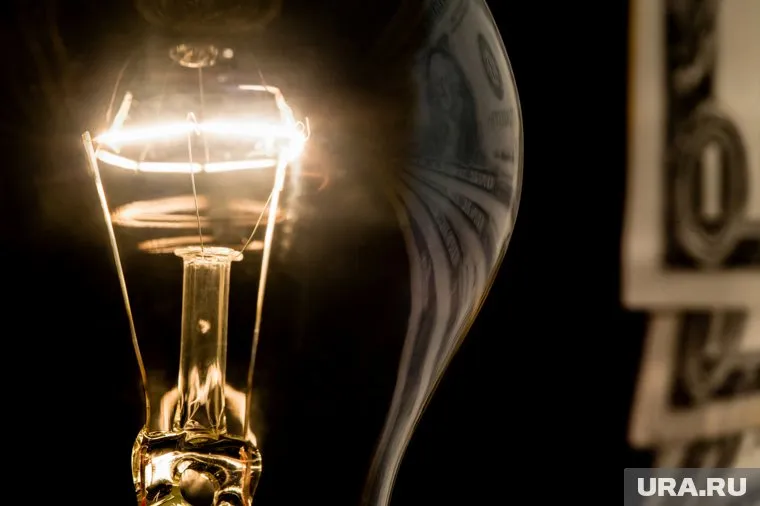 Электричество отключат сразу в трех районах