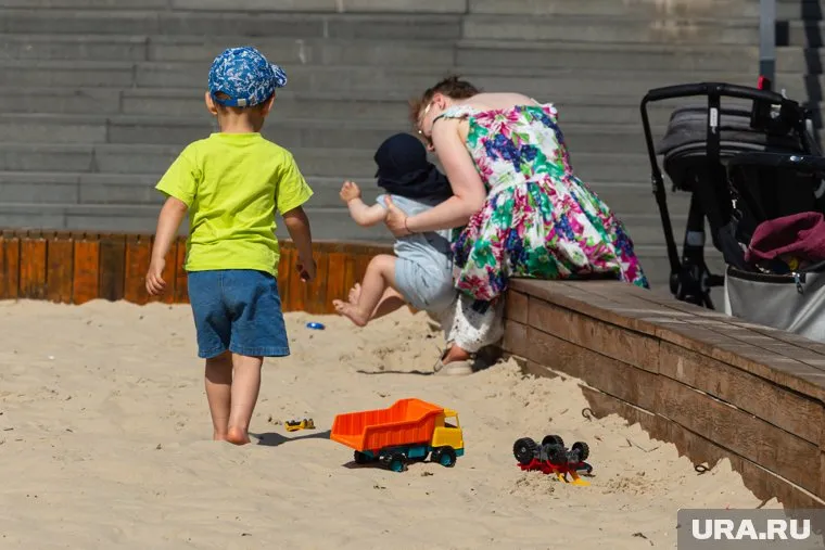На выплаты имеют право семьи, в которых среднедушевой доход не превышает двукратной величины прожиточного минимума