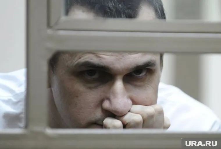 Олега Сенцова везут в Челябинск тюремным вагоном