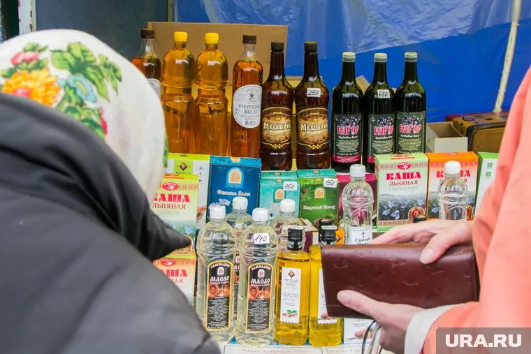 Общественники нашли на ярмарке спиртное вне закона