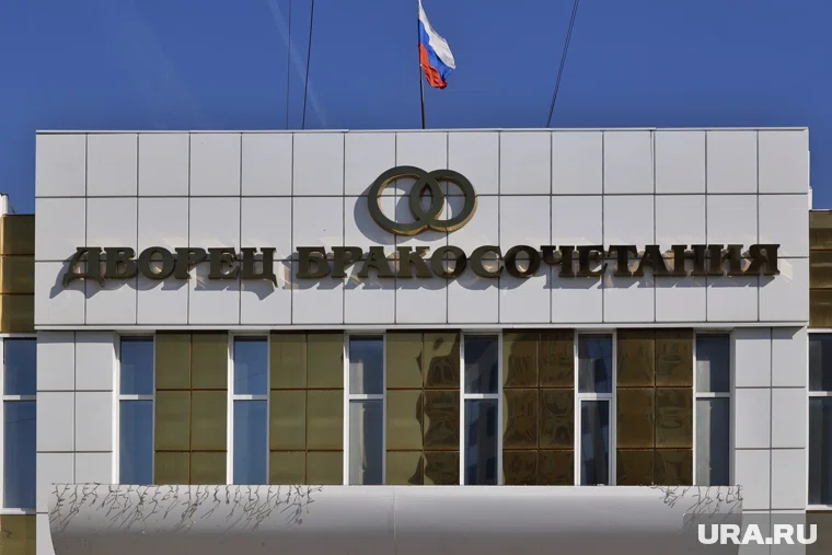 При разводе разделу подлежат не только квартира и машина