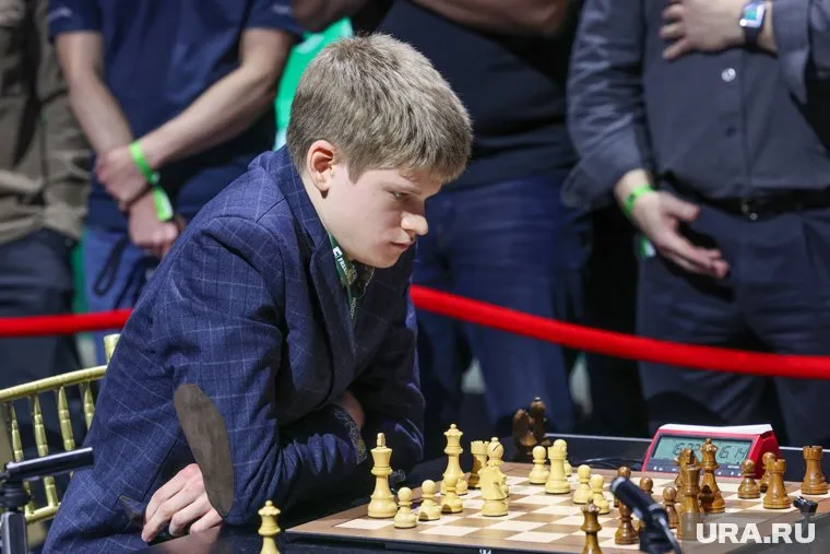 Володар Мурзин стал чемпионом мира по шахматам в декабре 2024 года