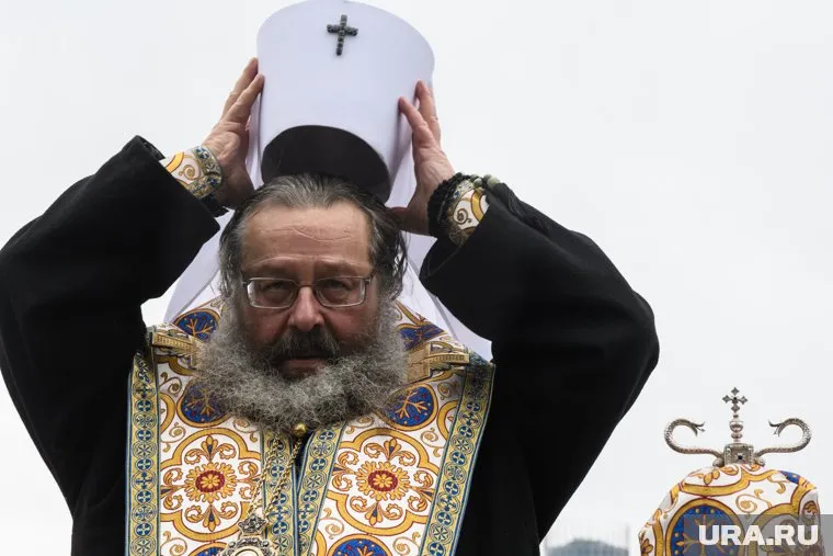 Митрополита Кирилла ждут в Казани непростые решения