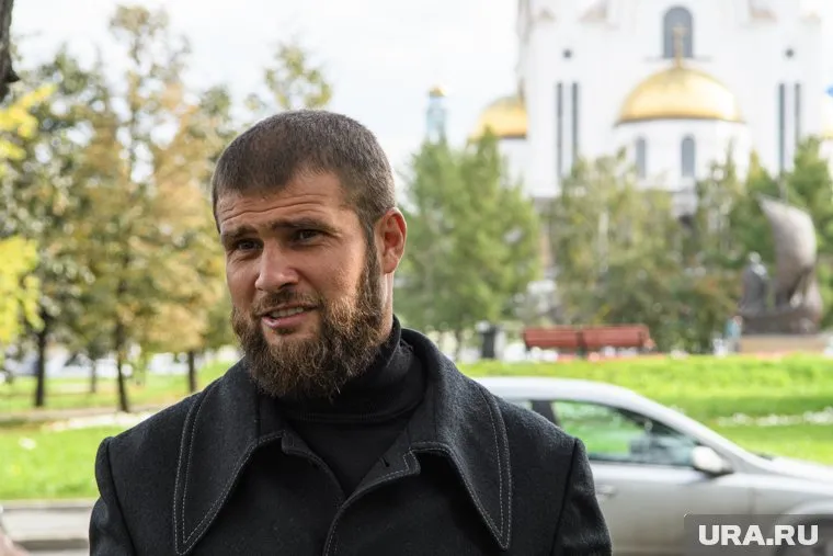 Сергей Алиев не оставляет надежды образумить музыканта Сергея Шнурова
