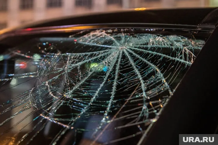 В аварии погиб подросток, еще шестеро получили травмы