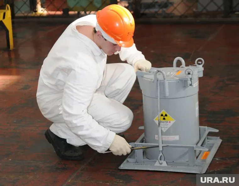 В программе визита - посещение комбината "Маяк"