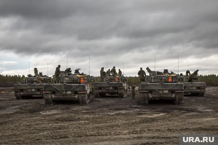 В Германии рассказали, что смогут направить на Украину только половину более совершенных танков Leopard