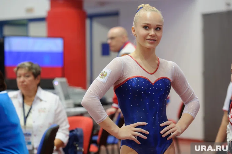 Гимнастка Ангелина Мельникова завоевала золото в личном многоборье