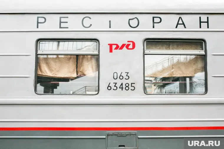 91 ребенок отравился после ужина в вагоне-ресторане поезда «Мурманск-Адлер»