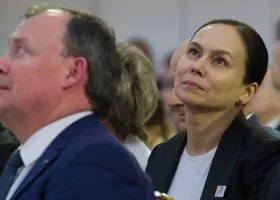 Свердловского министра выдавливают в госкорпорацию
