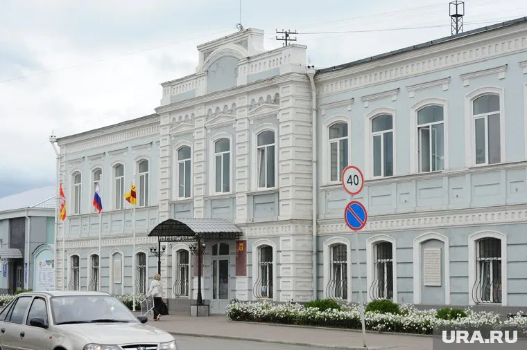 Чиновницы присвоили премии сотрудников муниципалитета