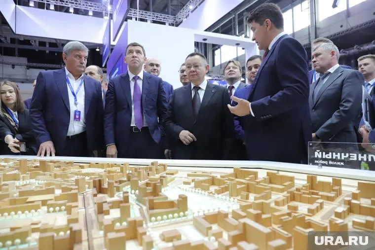 Ирек Файзуллин познакомился с проектами уральских девелоперов