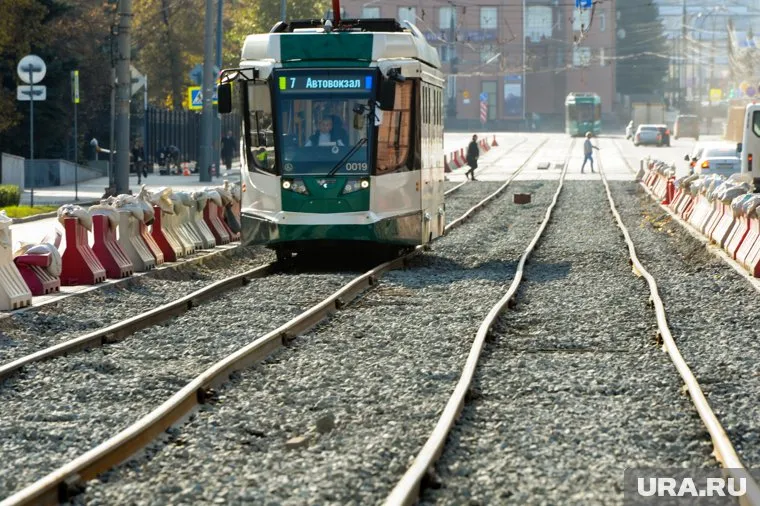 Скорректированы схемы движения трамваев через узел "Теплотехнический институт"