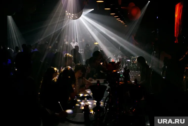 Вечеринка, где произошел инцидент, была в баре «Duty free»