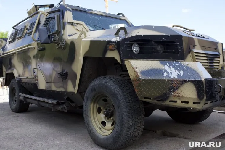 Российские бойцы захватили трофейный "Козак" и отремонтировали его, рассказал военный с позывным Мотор