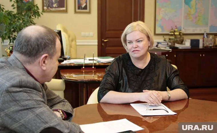 Вице-губернатор Ямала Ирина Соколова проведет совещание в правительстве, где решится, кто заменит Дмитрия Кобылкина на ближайших мероприятиях