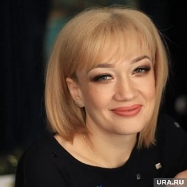 Елена Тумакова является кандидатом наук