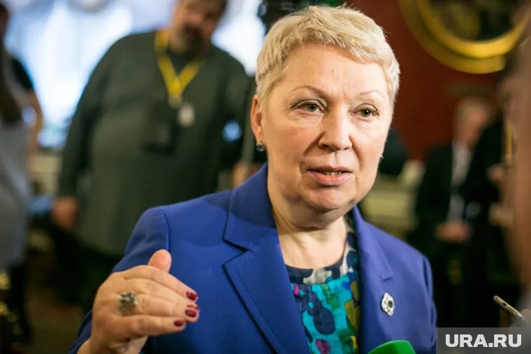 Ольга Васильева продолжает увольнять подчиненных