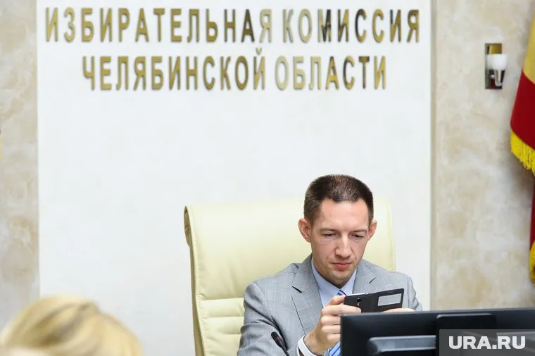 Артем Миронов покидает облизбирком