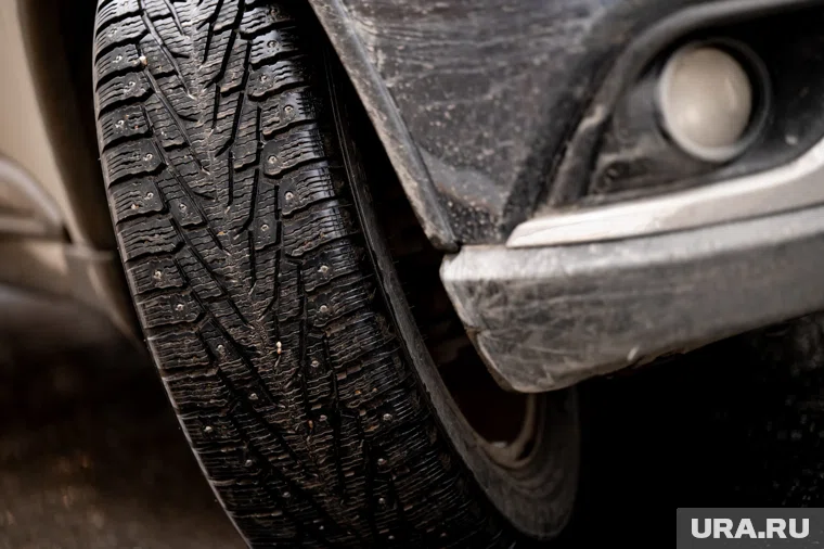 Под колесами его авто погибли две девочки, третью эвакуировали в Екатеринбург