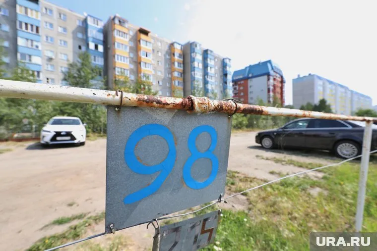 Контроль над парковками в Екатеринбурге перейдет в руки близкого Гардту человека