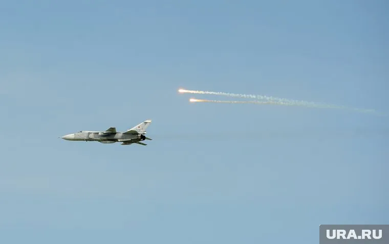 Турция сбила Су-24 и грозит повторением катастрофы