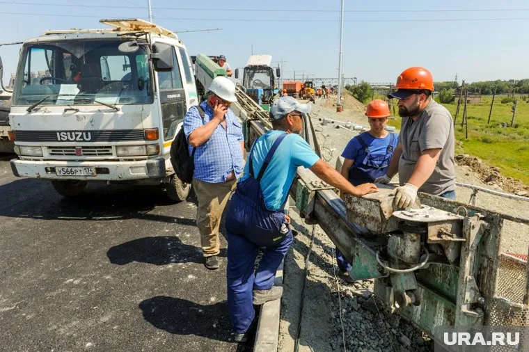Дорожники просят водителей ездить медленнее