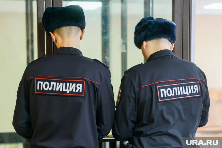 Полиция выехала на место ЧП