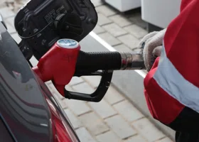 В Перми нефтяники согласились с претензиями по поводу цен на бензин