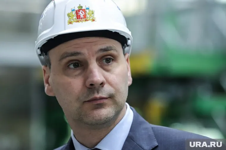 Денис Паслер совещаний по теме не проводил, но с отдельными чиновниками на связи
