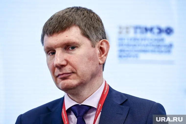 Наталья Комарова рассказала Максиму Решетникову о приоритетных направлениях в работе