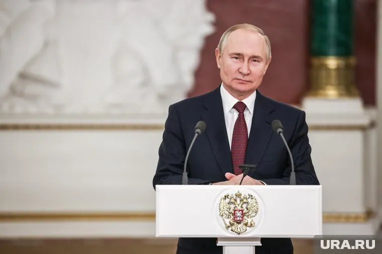 Президент РФ Владимир Путин указал на новые торговые пути для экспорта российских товаров