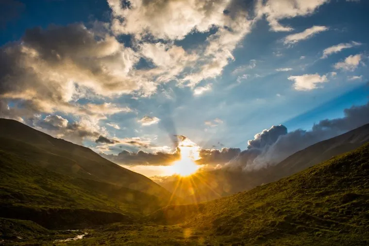 Кавказские горы в окрестностях Эльбруса, туризм, путешествие, горы, закат, природа россии, природа кавказа, приэльбрусье, долина реки уллухурзук