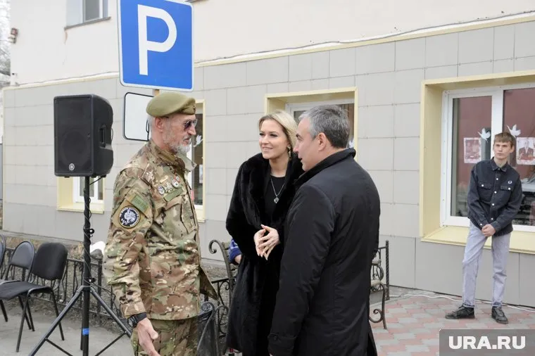 Яна Лантратова приняла участие в запуске проекта социального такси для ветеранов СВО